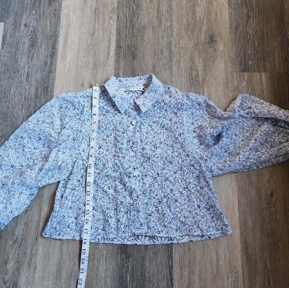 Zara Tops Zara Puffed Sleeve Crop Top Poshmark